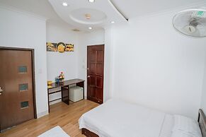 Trieu Vu Hotel & Apartment