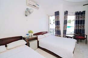 Trieu Vu Hotel & Apartment