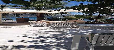 Dut House Selimiye