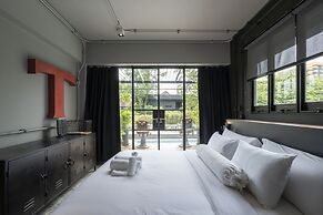 Phrip Phri Luxury Pool Villas
