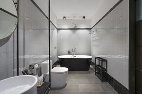 Phrip Phri Luxury Pool Villas