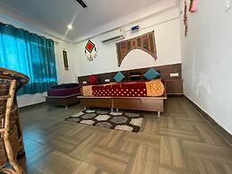 Orchid Hotel and Hostel