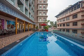The Avenue Grand