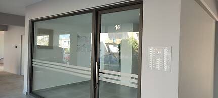 Hellene Apt near Chania City Centre