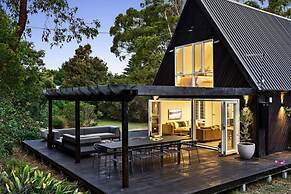 The Coast Country Cottage