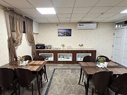Merci Hotel