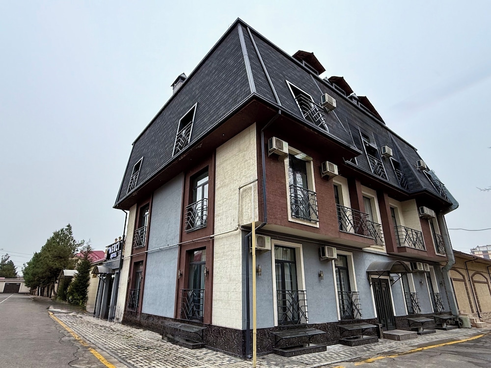 Merci Hotel