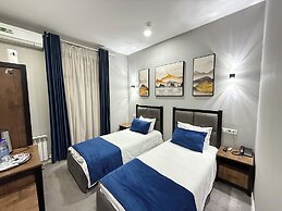 Merci Hotel