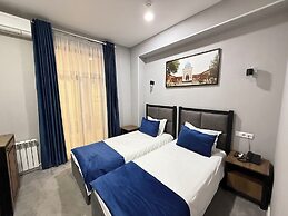 Merci Hotel