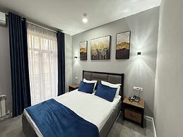 Merci Hotel