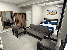 Merci Hotel