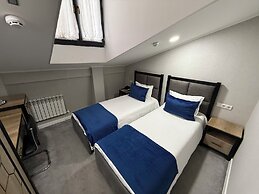 Merci Hotel