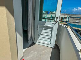 Arecibo Hotel 2102