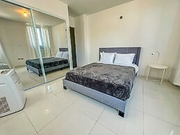 Arecibo Hotel 2102