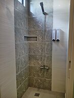 Soi Suites