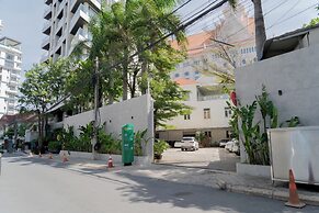 Noden Hotel & Apartment
