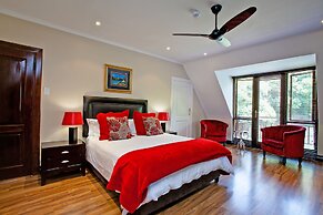 NO66 Sandton Lodge