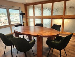 Pinnacle Suites
