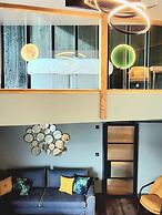 Pinnacle Suites