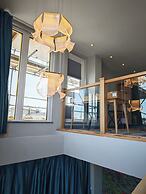 Pinnacle Suites