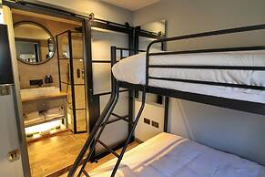 Pinnacle Suites