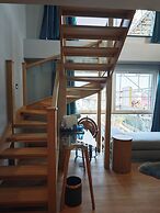 Pinnacle Suites