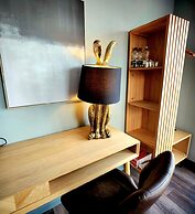 Pinnacle Suites