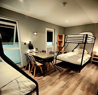Pinnacle Suites