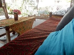 Mudi House
