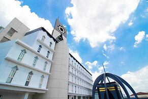 MIC Residence