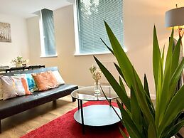 Captivating 2-bed Apartment in Bedford