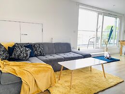 Diamond Penthouse in Cambridge
