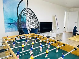 Diamond Penthouse in Cambridge
