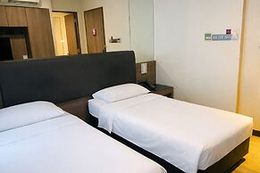 AMRISE HOTEL KITCHENER