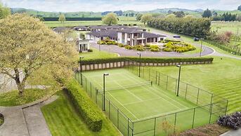 Lakeside Health & Wellness Resort
