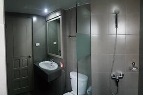 Eastiny Inn Hotel