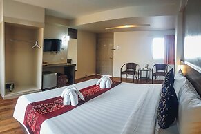 Eastiny Inn Hotel