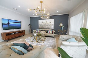Hallam 5BRM Rental Entire House