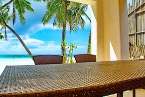 Mayumi Beach Villa
