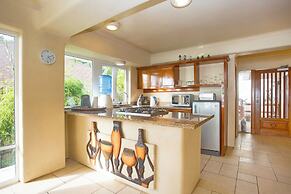 Mayumi Beach Villa