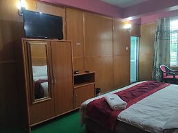 Hotel Tawang Holiday