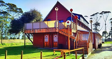 Moonsong Backpackers