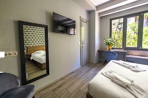 Urban Core Residence