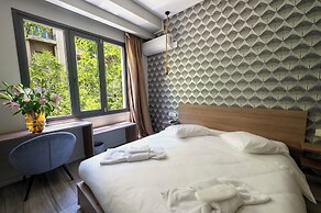 Urban Core Residence