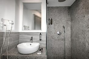 Urban Core Residence