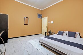 Collection O 92864 Mitra Residence
