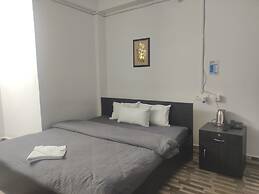 Hotel 7 Eleven