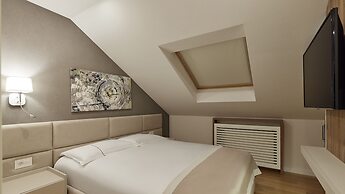 Apartments by Bor