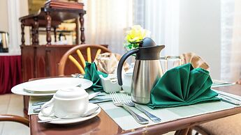 Grand Forty Hotel