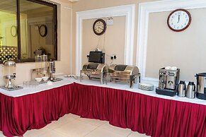 Grand Forty Hotel